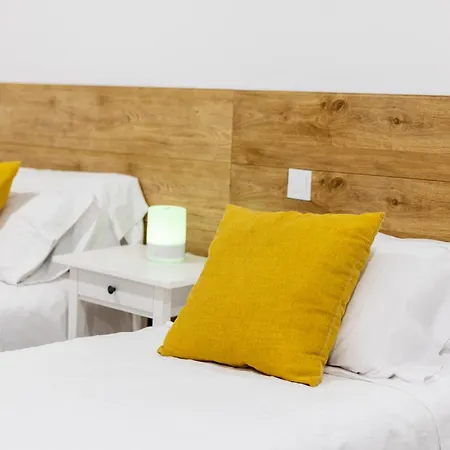 Los Apartamentos Jacinto Benavente Centro Madrid Extérieur photo